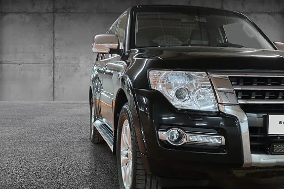 Mitsubishi Pajero 2016 photo 2