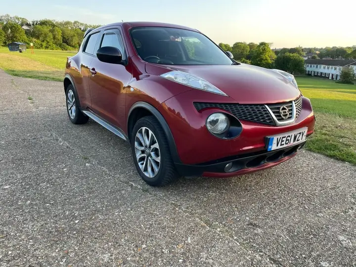 Nissan Juke 2012 photo 3