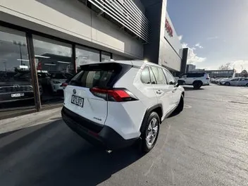Toyota Rav4 2024 photo 4