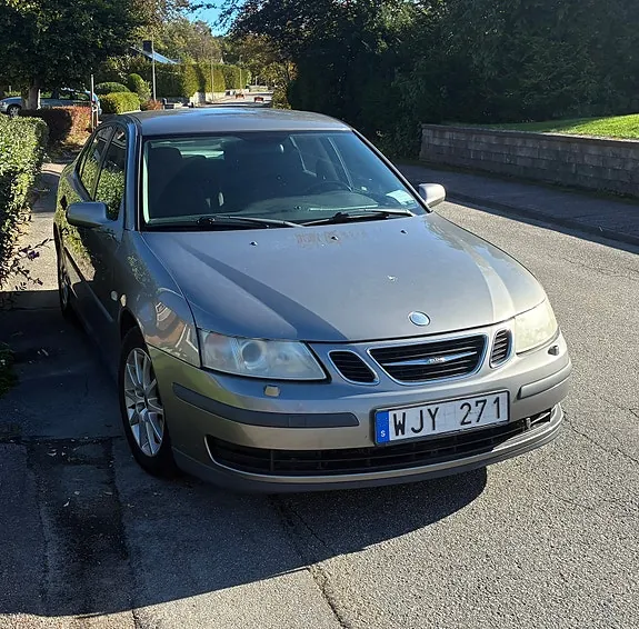 Saab 9-3 2005 photo 3