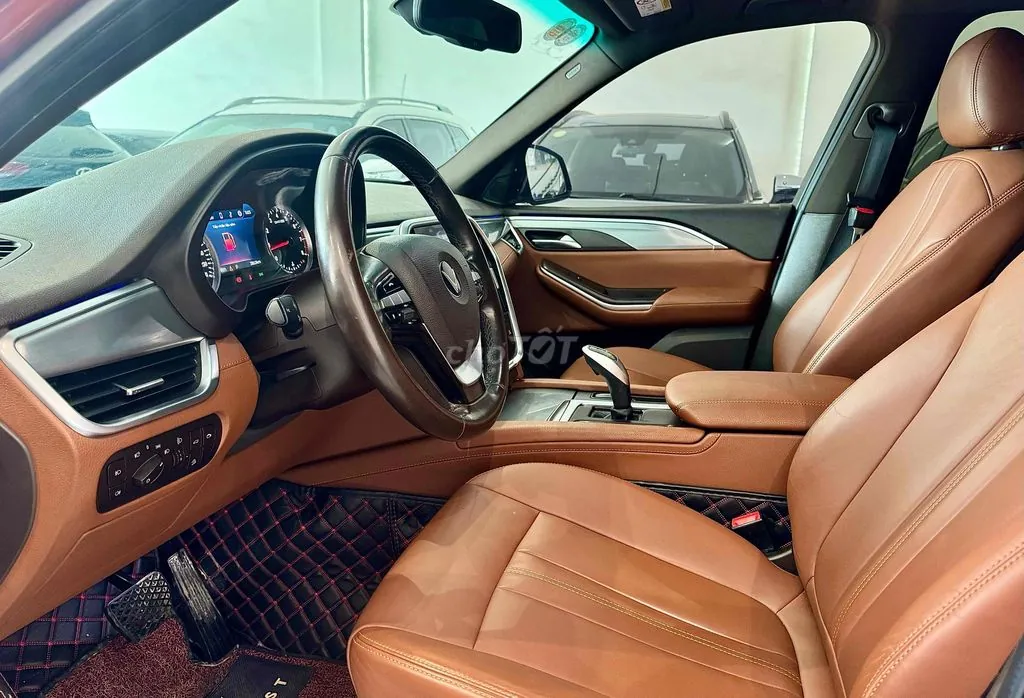 Vinfast Lux Sa2.0 2022 photo 3