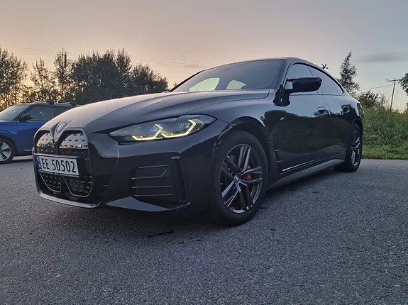 BMW I4 2022 photo 3