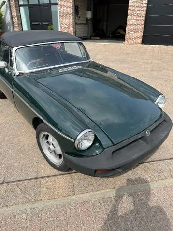 MG B Roadster