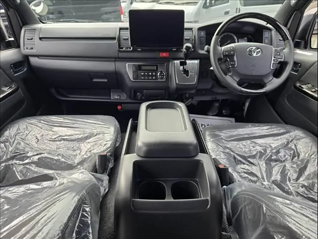 Toyota Hiace Gl 2026 photo 4