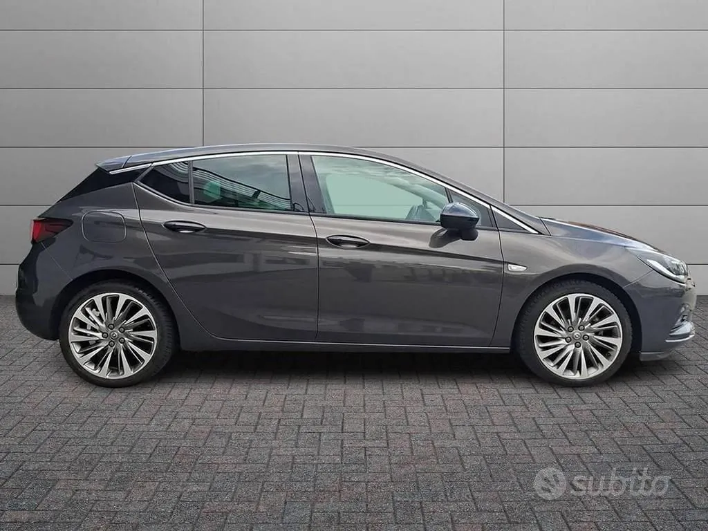 Opel Astra 2017 photo 3