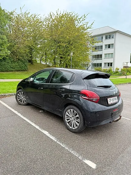 Peugeot 208 2016 photo 4