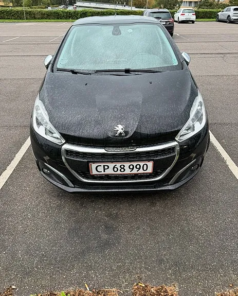 Peugeot 208 2016 photo 2