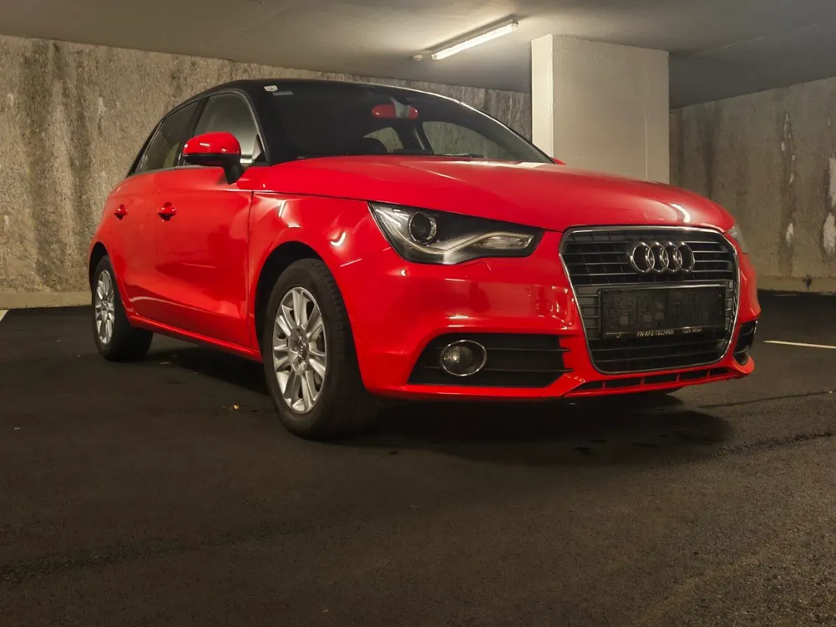 Audi A1 2012 photo 3