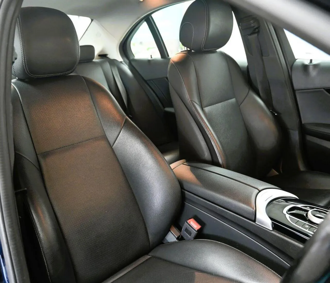 Mercedes-Benz C-Class 2021 photo 4