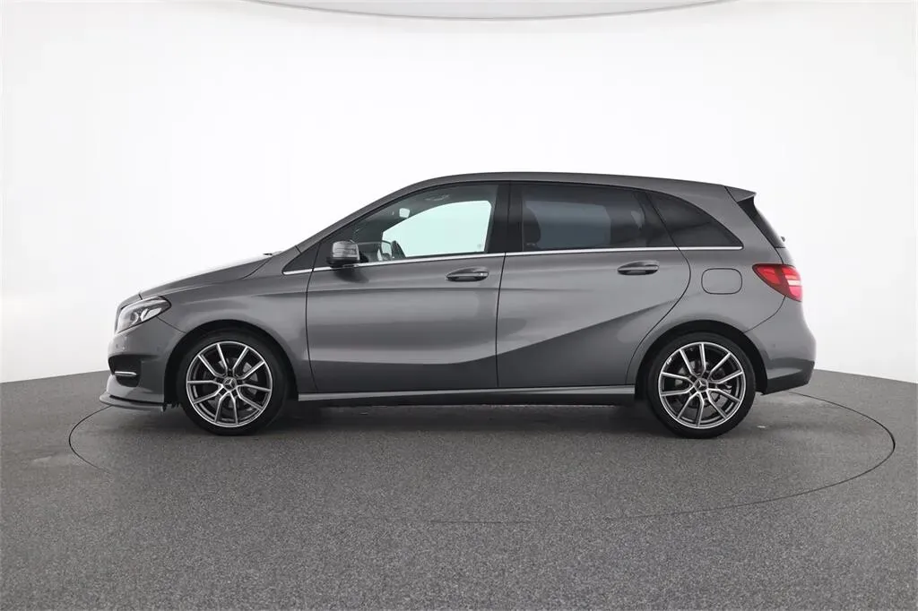 Mercedes-Benz B-Class 2018 photo 2