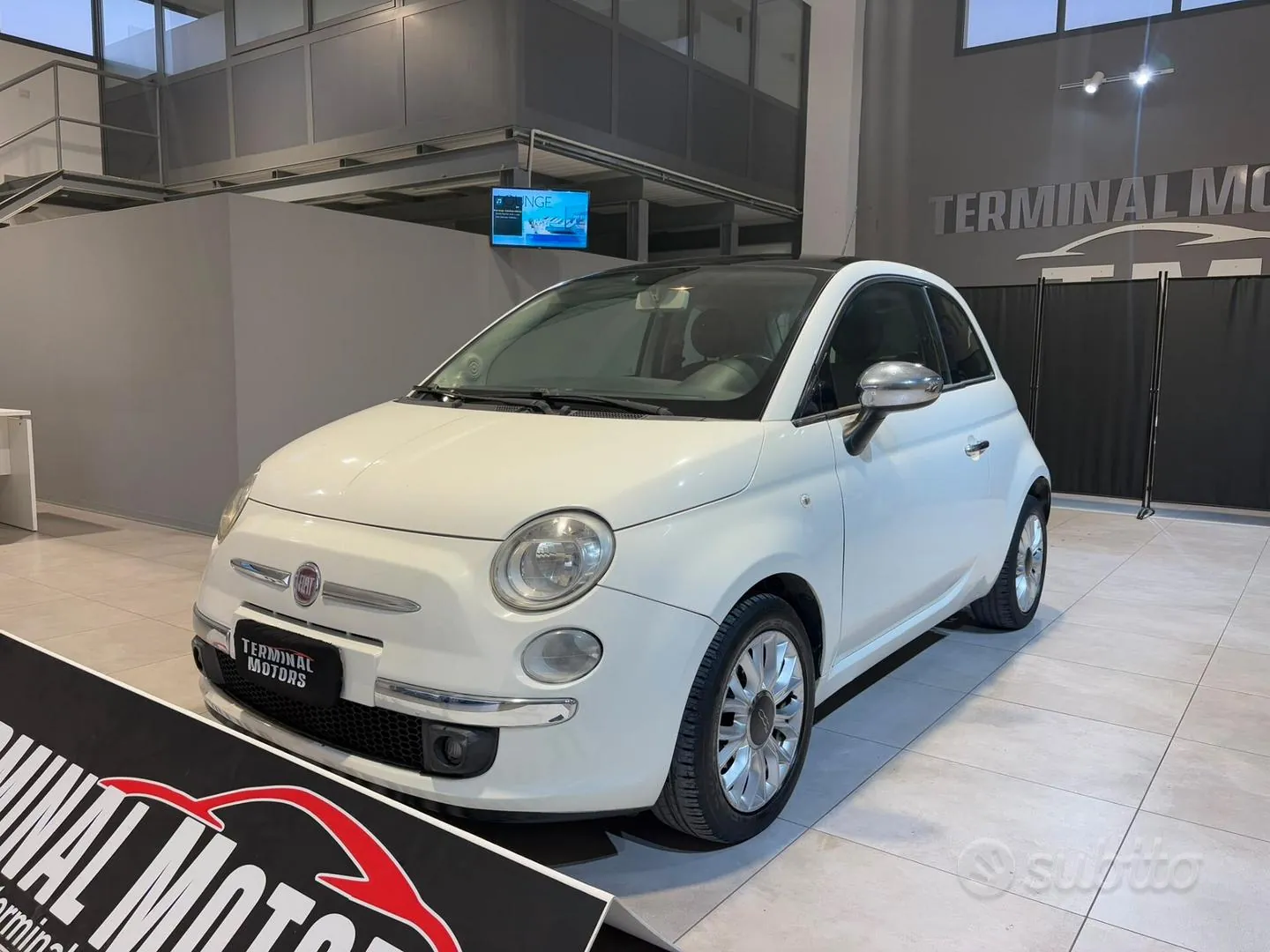 Fiat 500 2010 photo 2