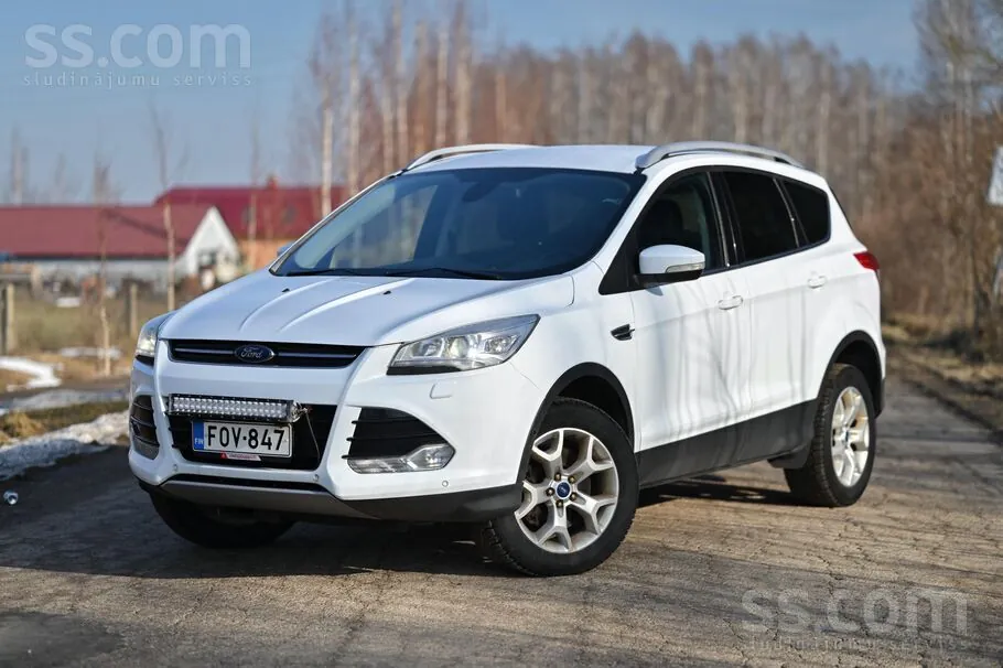 Ford Kuga 2014 photo 4
