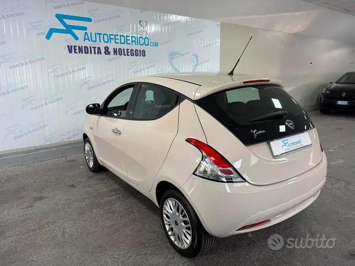 Lancia Ypsilon 2018 photo 4