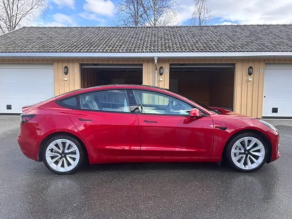 Tesla Model 3 2021 photo 5