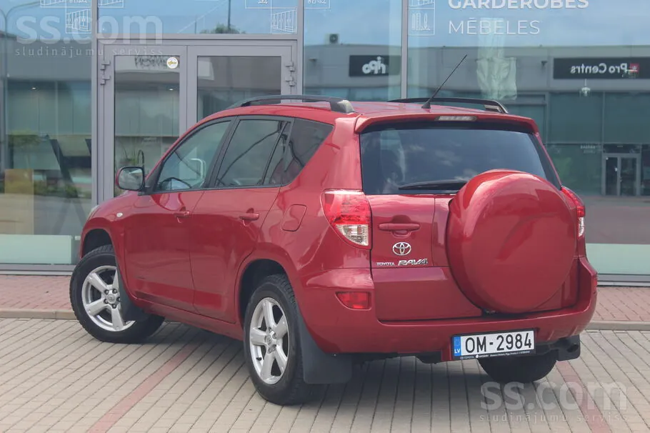 Toyota Rav4 2007 photo 4