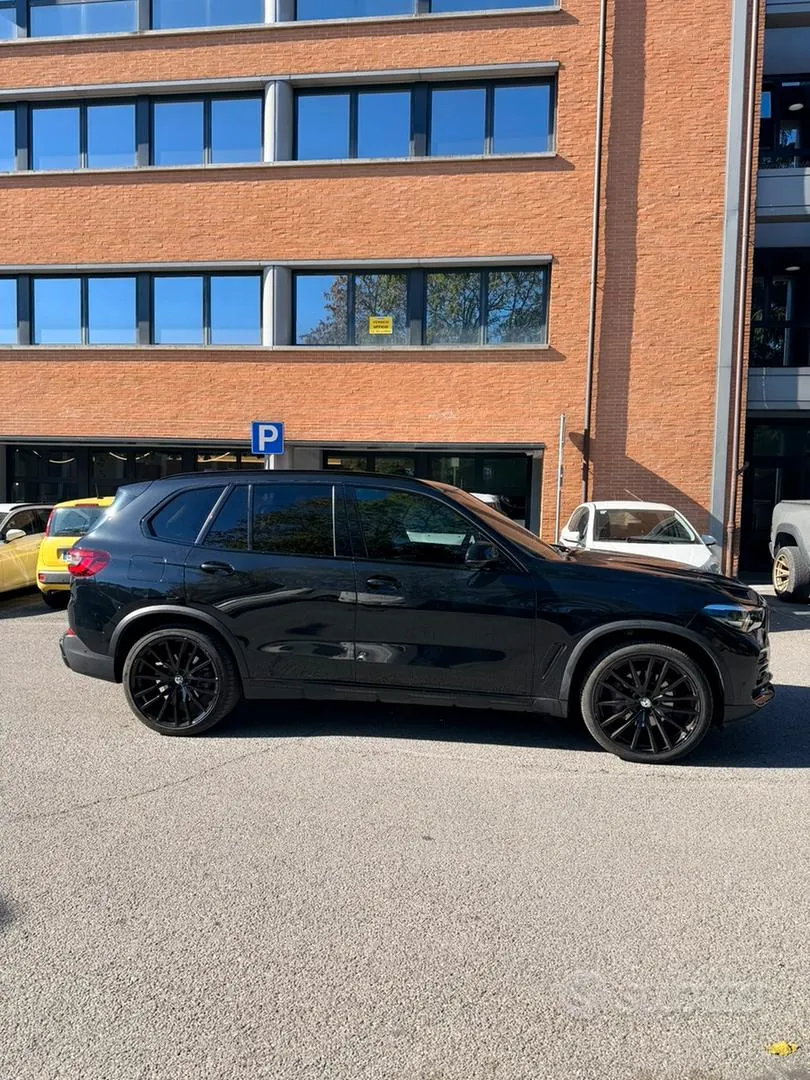 BMW X5 2021 photo 3