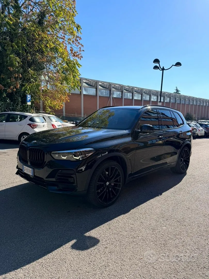 BMW X5 2021 photo 2