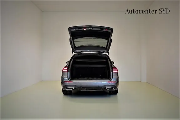Mercedes-Benz E220 2017 photo 5