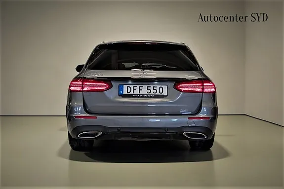 Mercedes-Benz E220 2017 photo 4