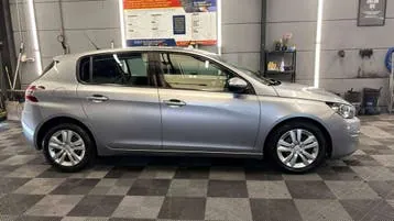 Peugeot 308 2015 photo 3