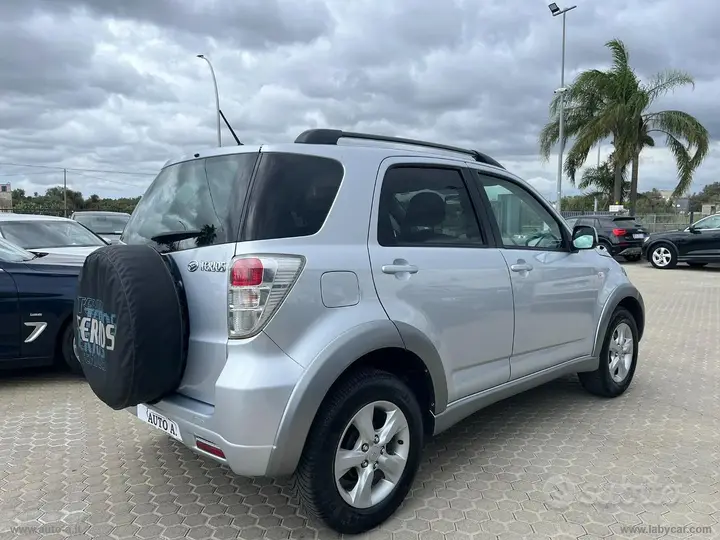Daihatsu Terios 2009 photo 4