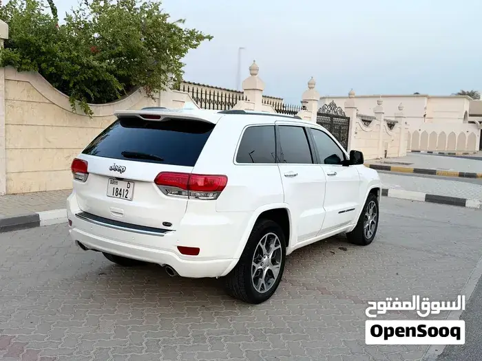 Jeep Grand Cherokee 2019 photo 3