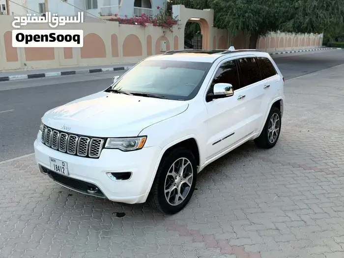 Jeep Grand Cherokee 2019 photo 2