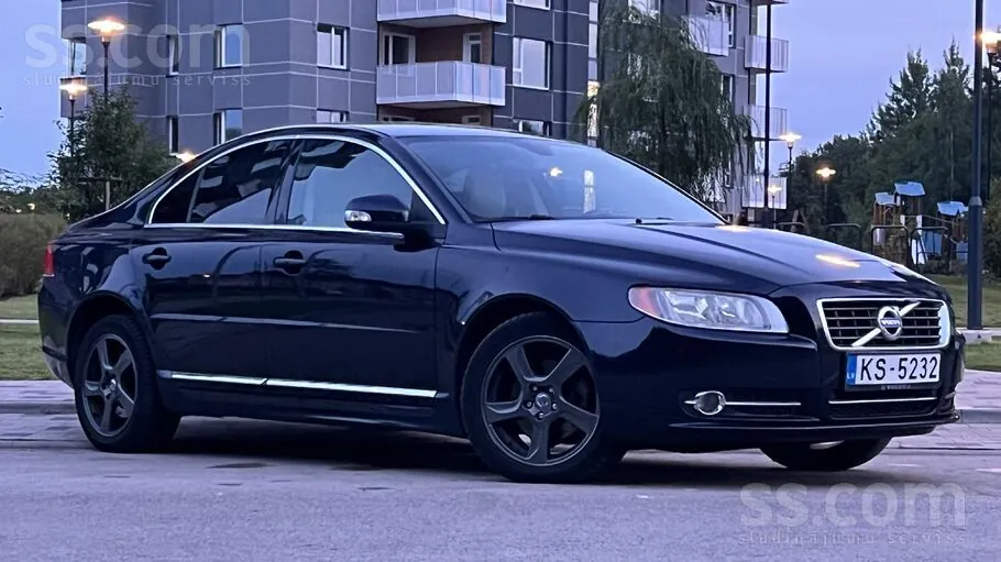 Volvo S80 2010 photo 4