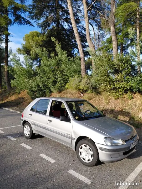 Peugeot 106