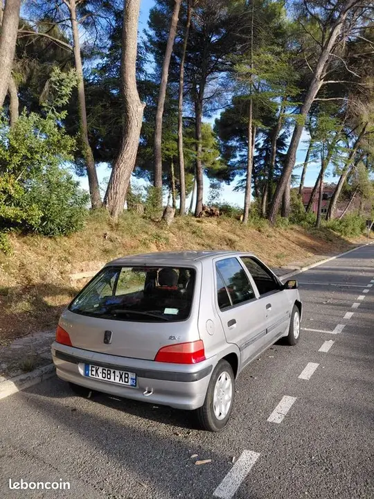 Peugeot 106 2001 photo 2