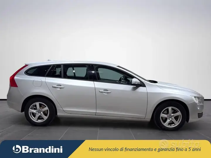 Volvo V60 2015 photo 5