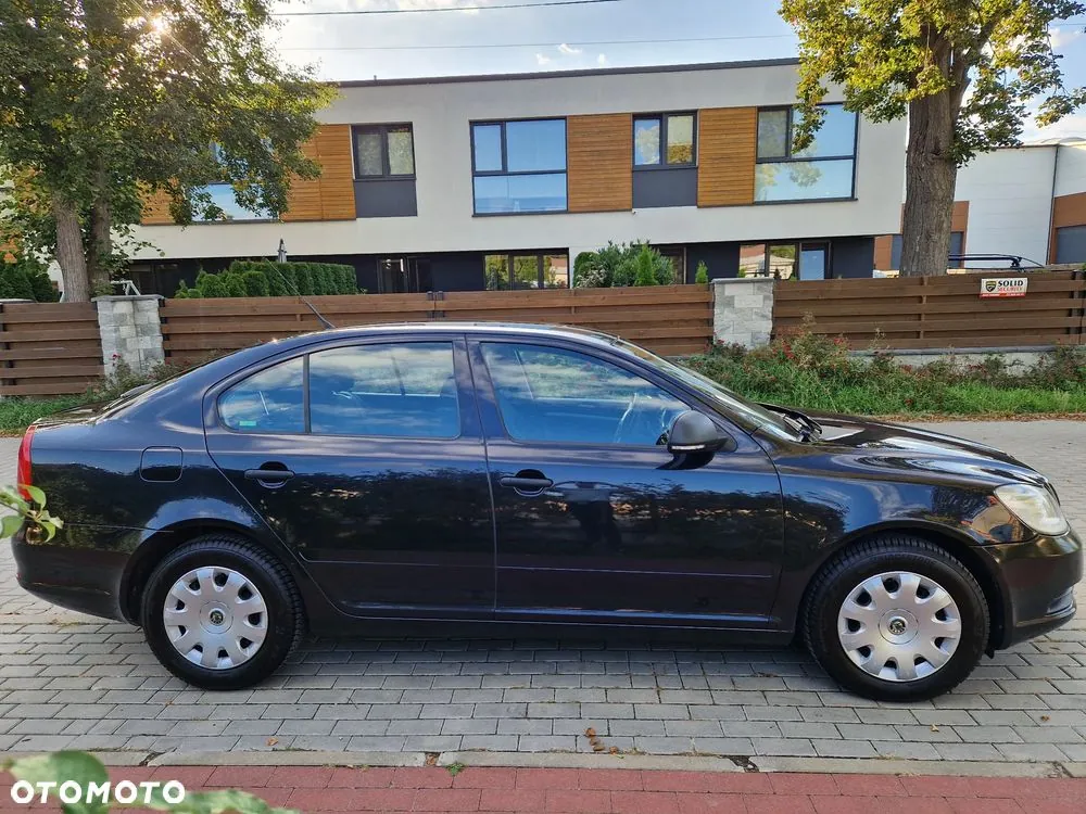 Skoda Octavia 2011 photo 4