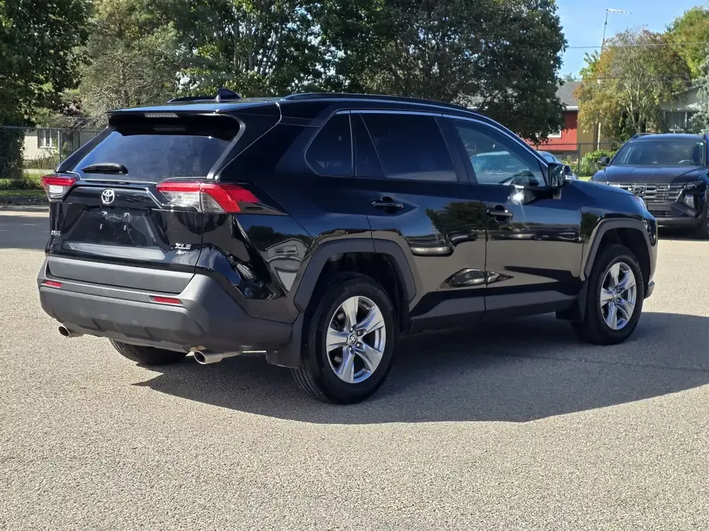 Toyota Rav4 2023 photo 5