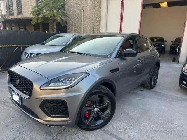 Jaguar E-Pace 2022 photo 2