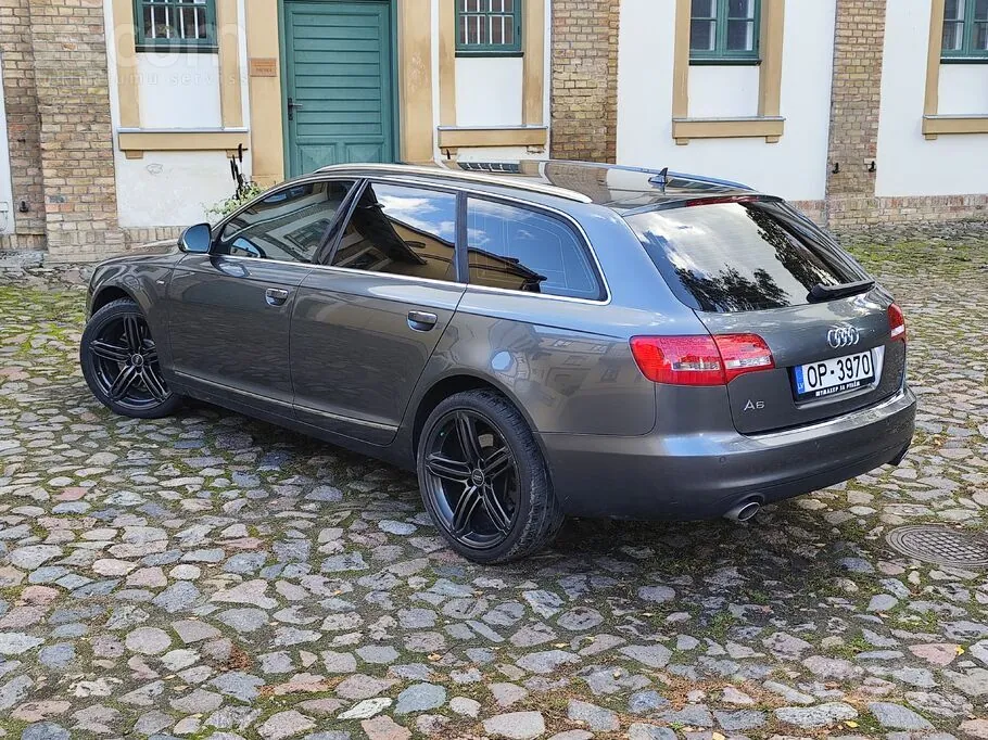 Audi A6 2011 photo 4