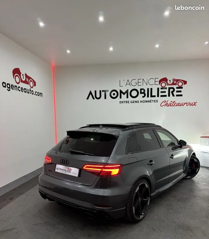 Audi Rs3 2017 photo 5