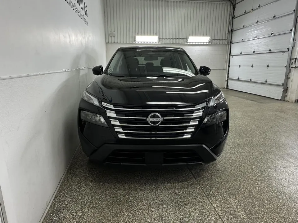 Nissan Rogue 2024 photo 2