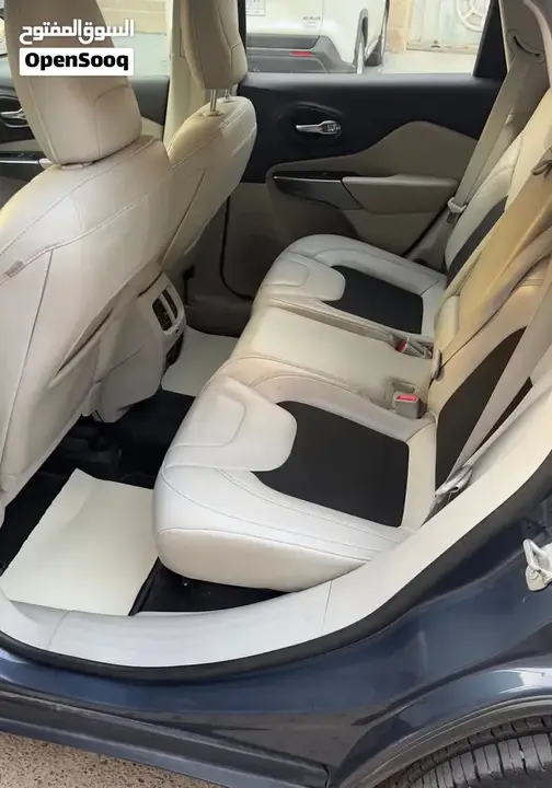 Jeep Cherokee 2020 photo 4