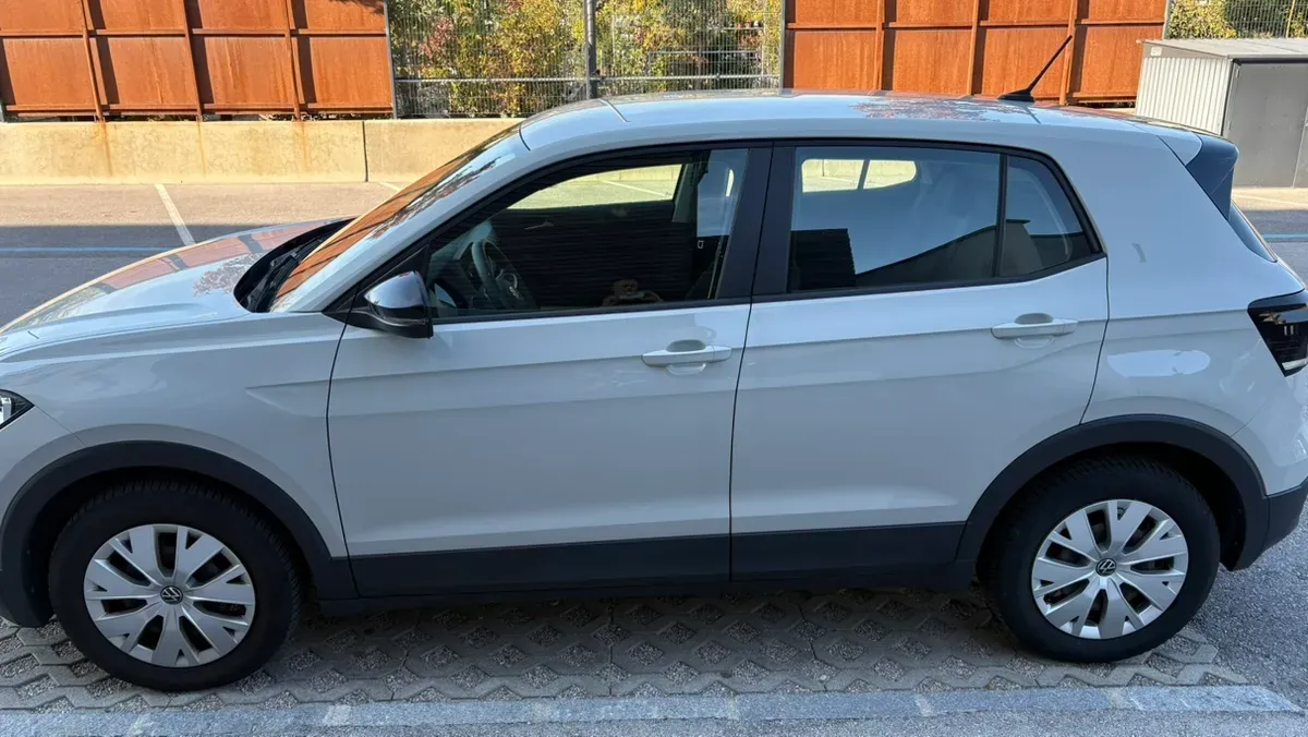 Volkswagen T-Cross 2022 photo 2