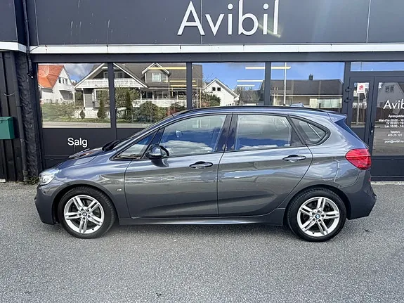 BMW 220D 2016 photo 2