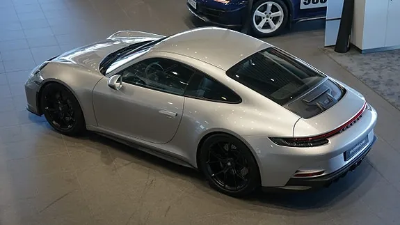 Porsche 911 2022 photo 3