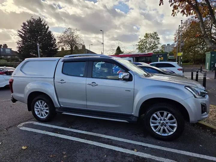 Isuzu D-Max 2020 photo 5