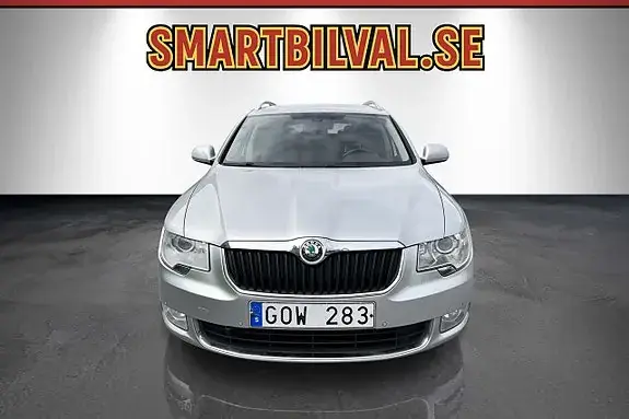 Skoda Superb 2010 photo 3