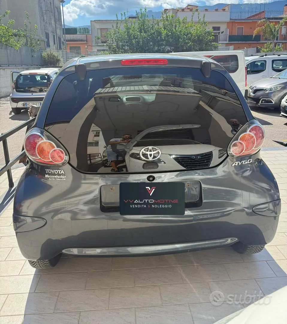 Toyota Aygo 2012 photo 4