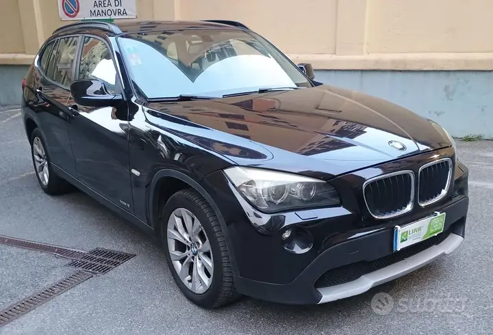 BMW X1 2011 photo 2