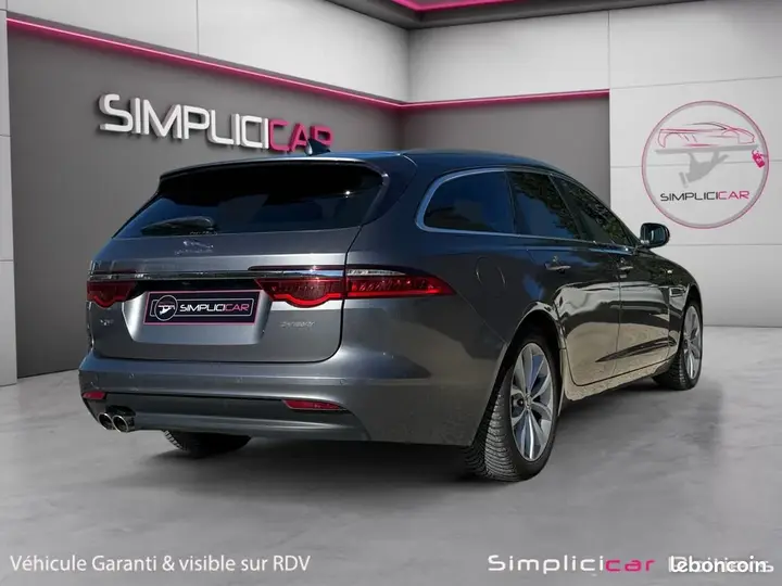 Jaguar Xf 2018 photo 3