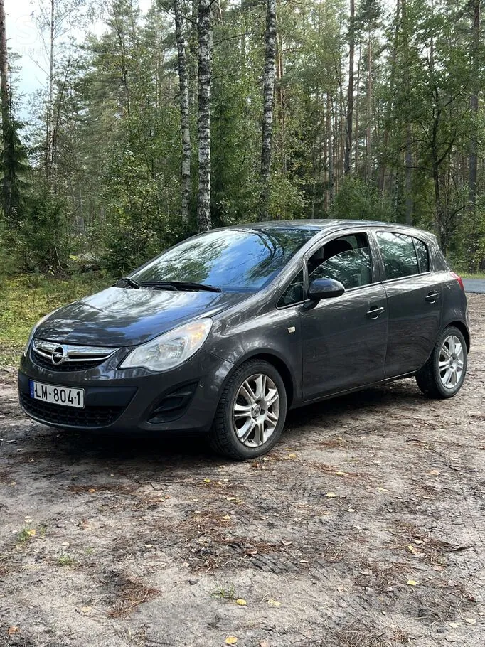 Opel Corsa 2014 photo 2