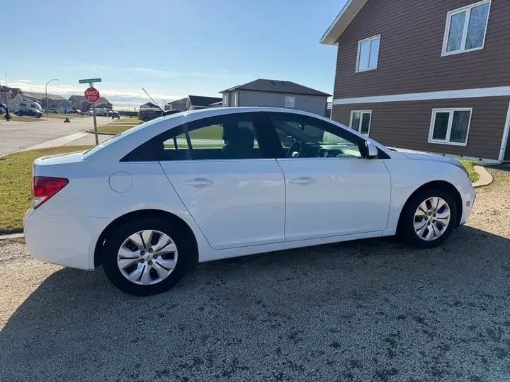 Chevrolet Cruze 2015 photo 5
