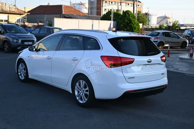 Kia Ceed Sw 2015 photo 5