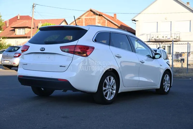 Kia Ceed Sw 2015 photo 3